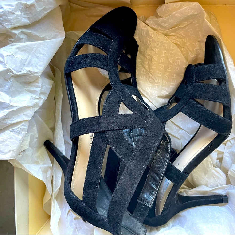 New Marc Fisher black suede heels